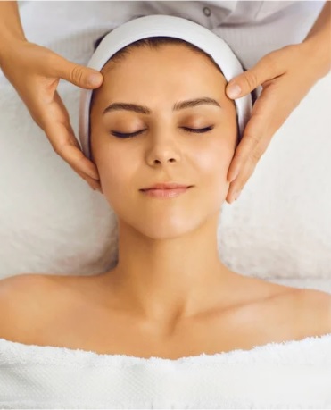 Best and Relaxing Facial Treatments Stirling 